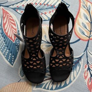 BAMBOO Black Geometric Cutout Heels
